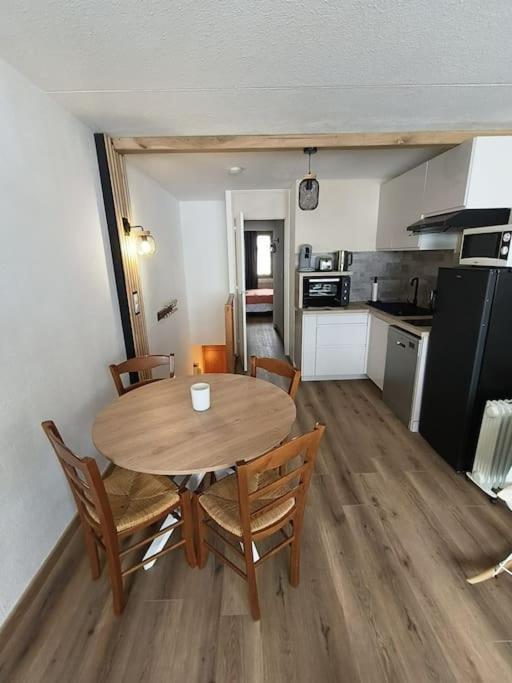 Apartament T2 Cosy Au Pied Des Pistes Bagnères-de-Bigorre Zewnętrze zdjęcie